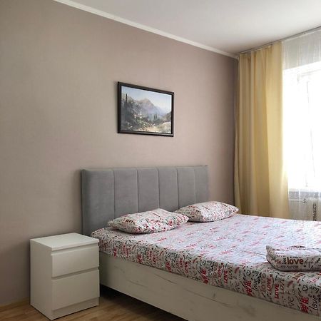 Просторная 2Комн Квартира На Школьнике Uralsk Exterior photo